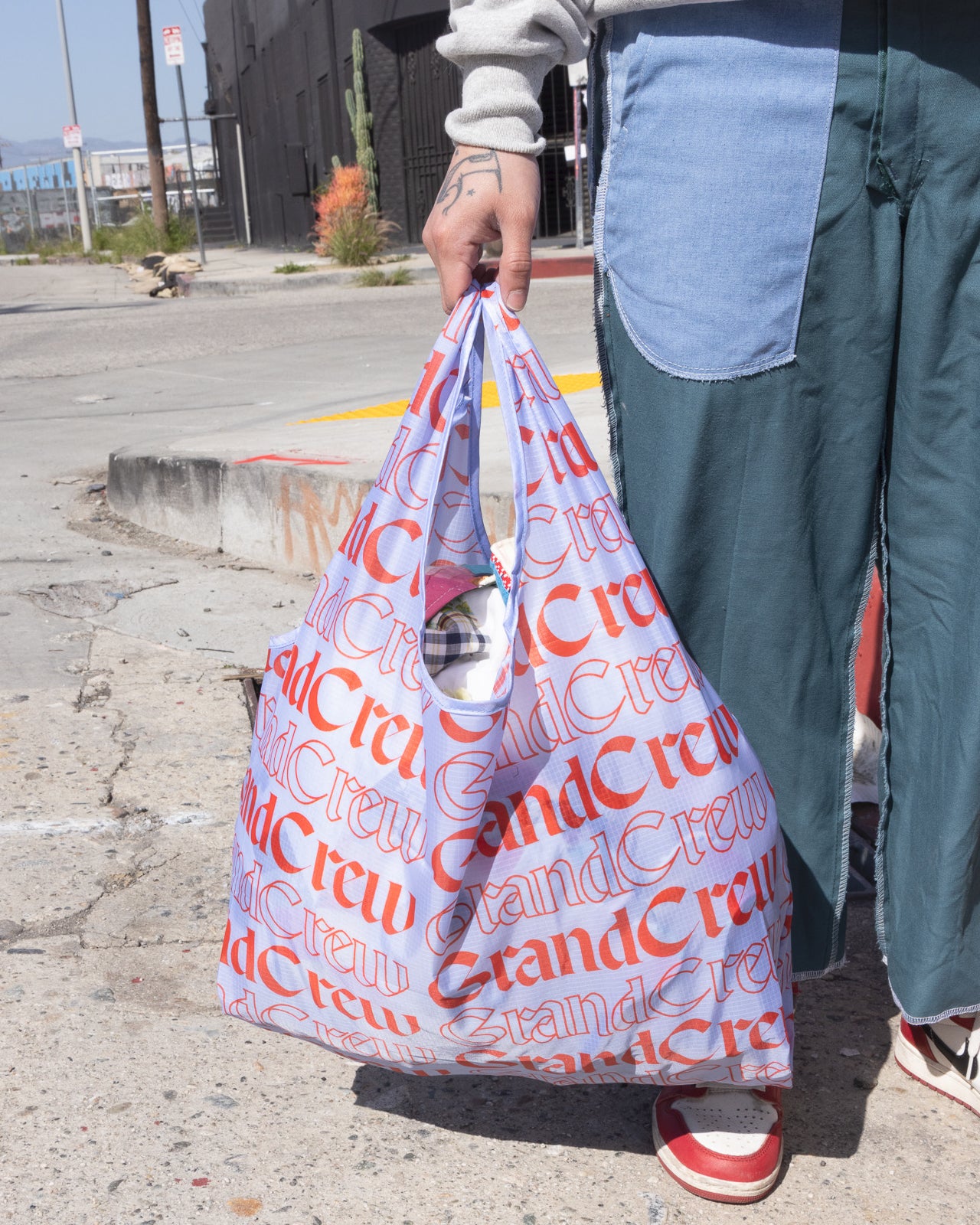 Contrast Packable Tote